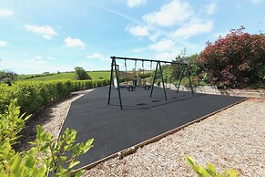 1 Keepers Cottage, Hillfield Village