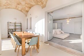 Stunning Villa Surrounded by Olive Trees - Beahost