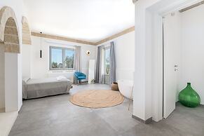 Stunning Villa Surrounded by Olive Trees - Beahost