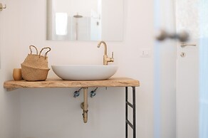 Stunning Villa Surrounded by Olive Trees - Beahost