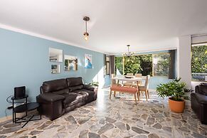 El Poblado - La Frontera