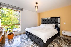 El Poblado - La Frontera