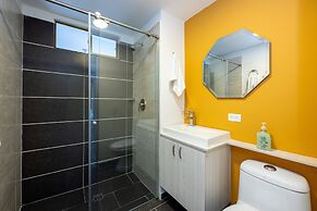 El Poblado - La Frontera