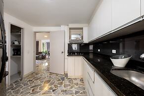 El Poblado - La Frontera