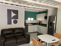 El Poblado - La Frontera