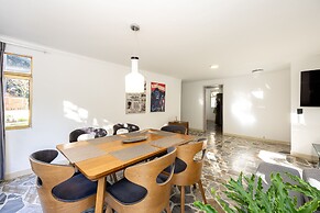 El Poblado - La Frontera