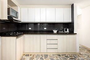 El Poblado - La Frontera