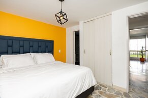 El Poblado - La Frontera