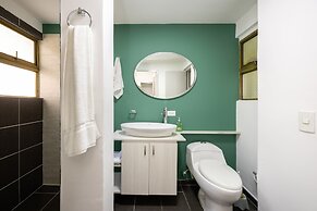 El Poblado - La Frontera