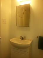 COUNTRY SQUIRE MOTOR INN