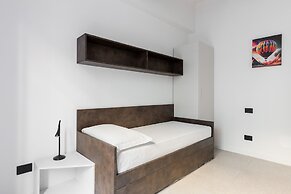 Capo di Lucca White Apartments