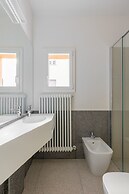 Capo di Lucca White Apartments