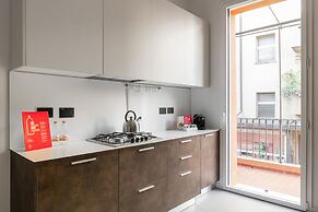 Capo di Lucca White Apartments