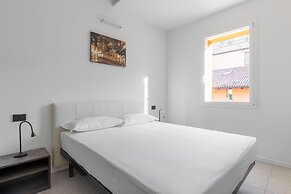 Capo di Lucca White Apartments