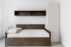 Capo di Lucca White Apartments