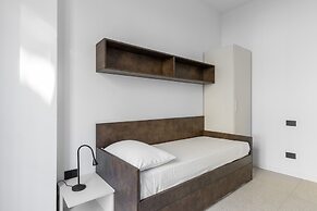 Capo di Lucca White Apartments