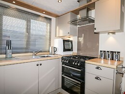 Chichester Lakeside Holiday Park