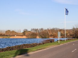 Chichester Lakeside Holiday Park