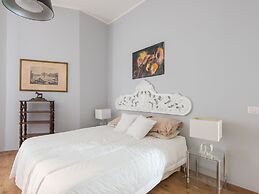 Luxury Apartment Auditorium