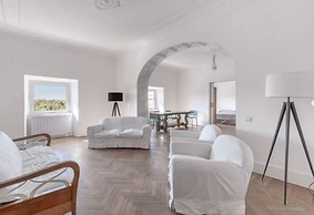 Vittorio Luxury Panoramic Apartment