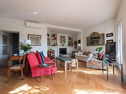 Palazzo Lovatelli Luxury Penthouse