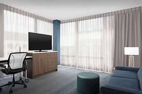 Home2 Suites By Hilton Falls Church