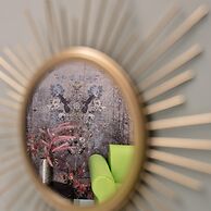 Lady Rose Privilege Suite