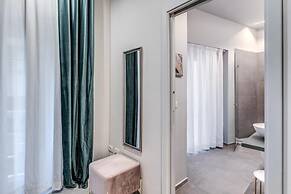 Grey Diamond in Naples