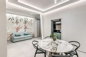 Grey Diamond in Naples