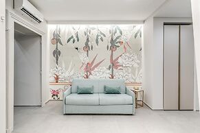 Grey Diamond in Naples