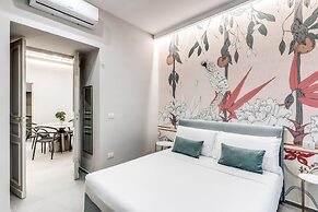 Grey Diamond in Naples