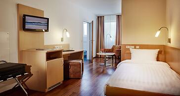Hotel Imperial Dusseldorf, Sure Collection by BW