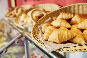 Hotel Imperial Dusseldorf, Sure Collection by BW