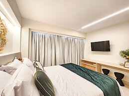 Makia Beach Experience