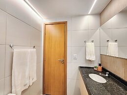 Makia Beach Experience