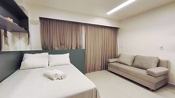 Makia Beach Experience