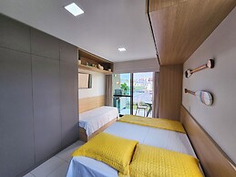 Makia Beach Experience