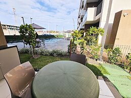 Makia Beach Experience