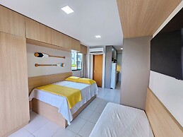 Makia Beach Experience