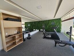 Makia Beach Experience