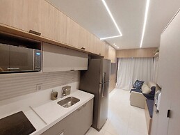 Makia Beach Experience