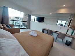 Makia Beach Experience