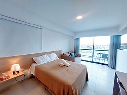 Makia Beach Experience