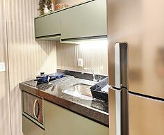 Makia Beach Experience