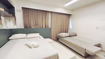 Makia Beach Experience