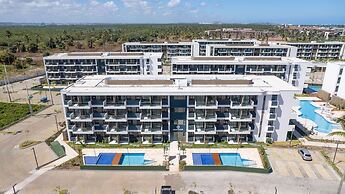 Makia Beach Experience