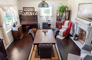 Clinton Pond Bed and Breakfast