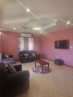 Diamond Cut Villa & Suites