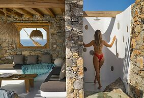 Onar Suites & Villas