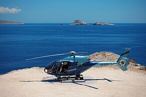 Onar Suites & Villas